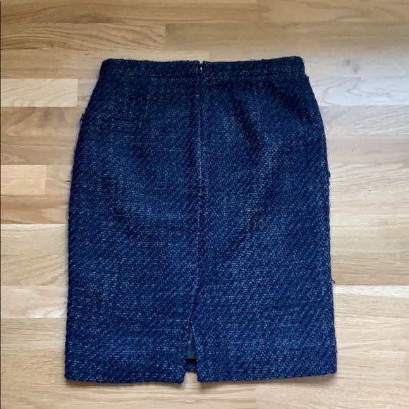 J Crew tweed pencil skirt - Picture 2 of 4